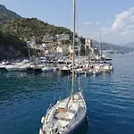 Tatil Evi Nel Blu